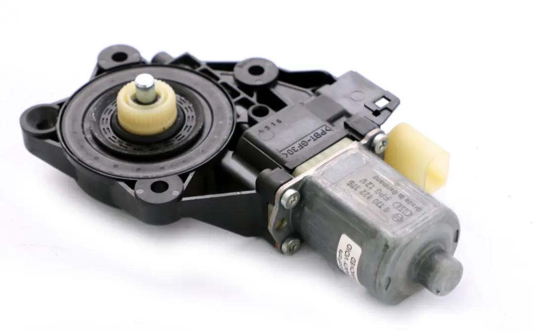 Drivers Side Right O/S Electric Window Lifter Motor Door to Mini Cooper R55 R56 with Part number 2753722 Mini Cooper R55 R56 Drivers Side Right O/S Electric Window Lifter Motor Door - SKU 2753722 - Part number 2753722