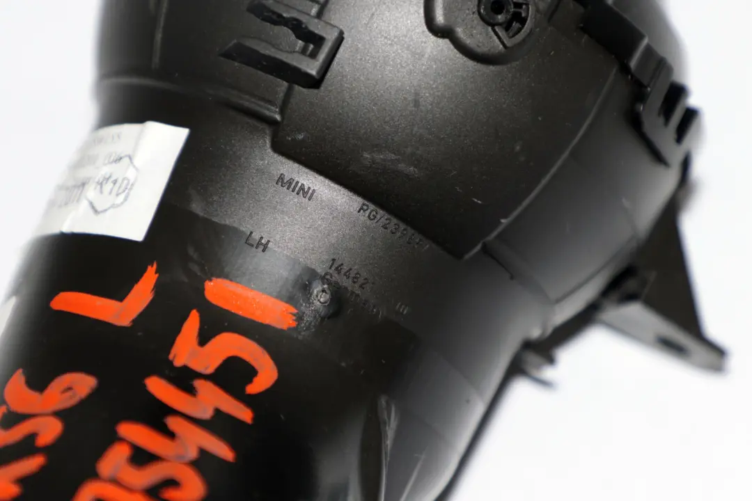 Sinistra Centro Cruscotto Radiatore Sfiato Aria N/S per Mini Cooper r55 r56 r57 LCI con numero di parte 2754451 Mini Cooper r55 r56 r57 LCI Sinistra Centro Cruscotto Radiatore Sfiato Aria N/S - SKU 2754451 - Numero di parte 2754451