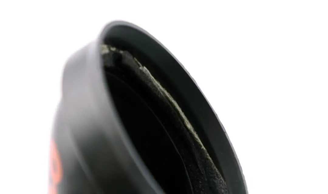 Kratka nawiewu wlot powietrza prawa do MINI R55 R56 o numerze 2754452 MINI R55 R56 Kratka nawiewu wlot powietrza prawa - SKU 2754452 - Numer Części 2754452