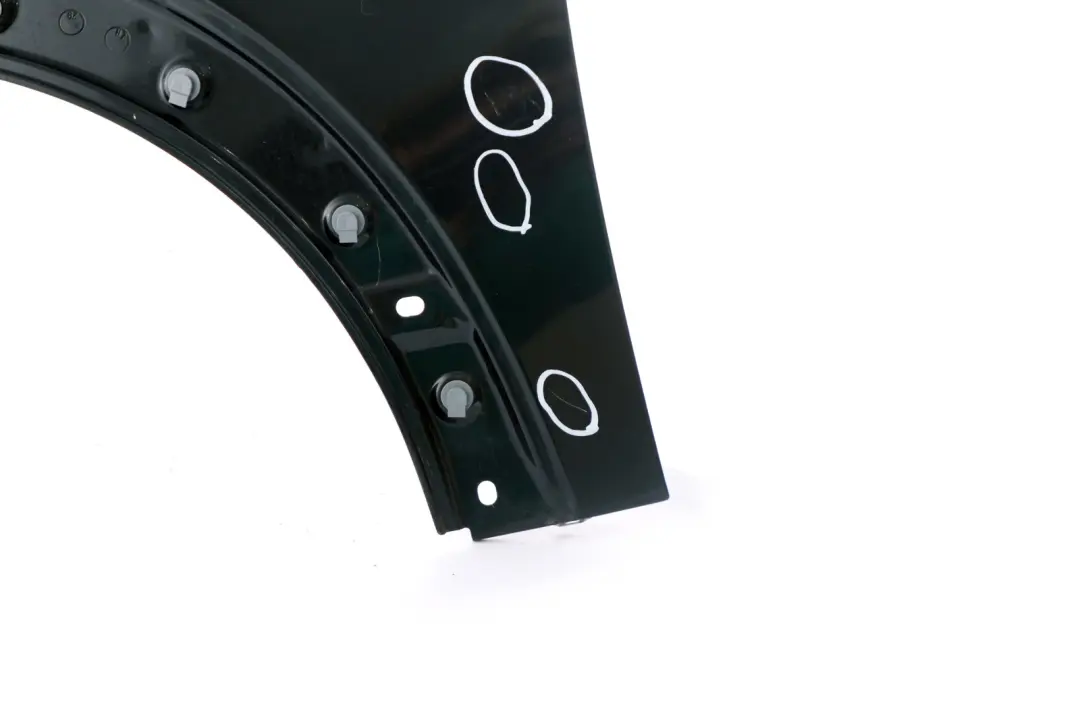 Błotnik lewy Astro Black A25 do MINI Cooper R56 o numerze 2754725 MINI Cooper R56 Błotnik lewy Astro Black A25 - SKU 2754725-ASB12 - Numer Części 2754725