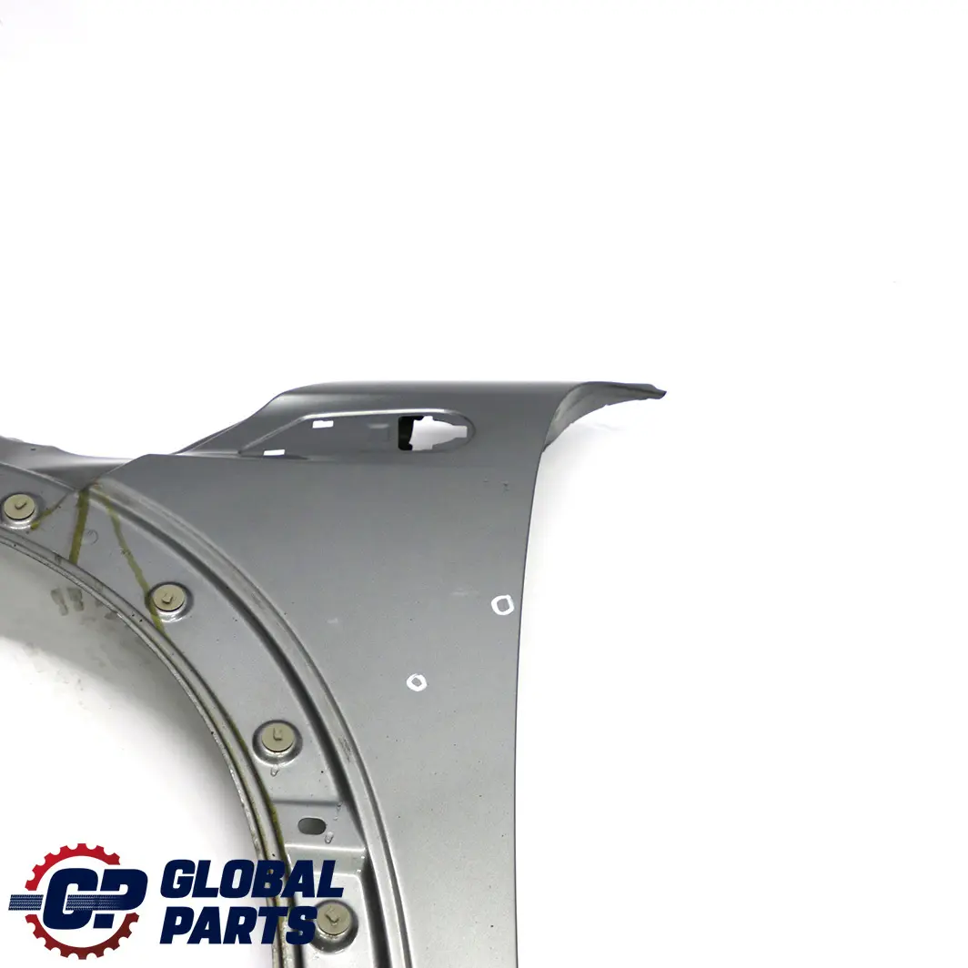 Pannello Laterale Anteriore Sinistra Scuro Argento - 871 per Mini R55 R56 R57 R58 7 con numero di parte 2754725 Mini R55 R56 R57 R58 7 Pannello Laterale Anteriore Sinistra Scuro Argento - 871 - SKU 2754725-DS7 - Numero di parte 2754725