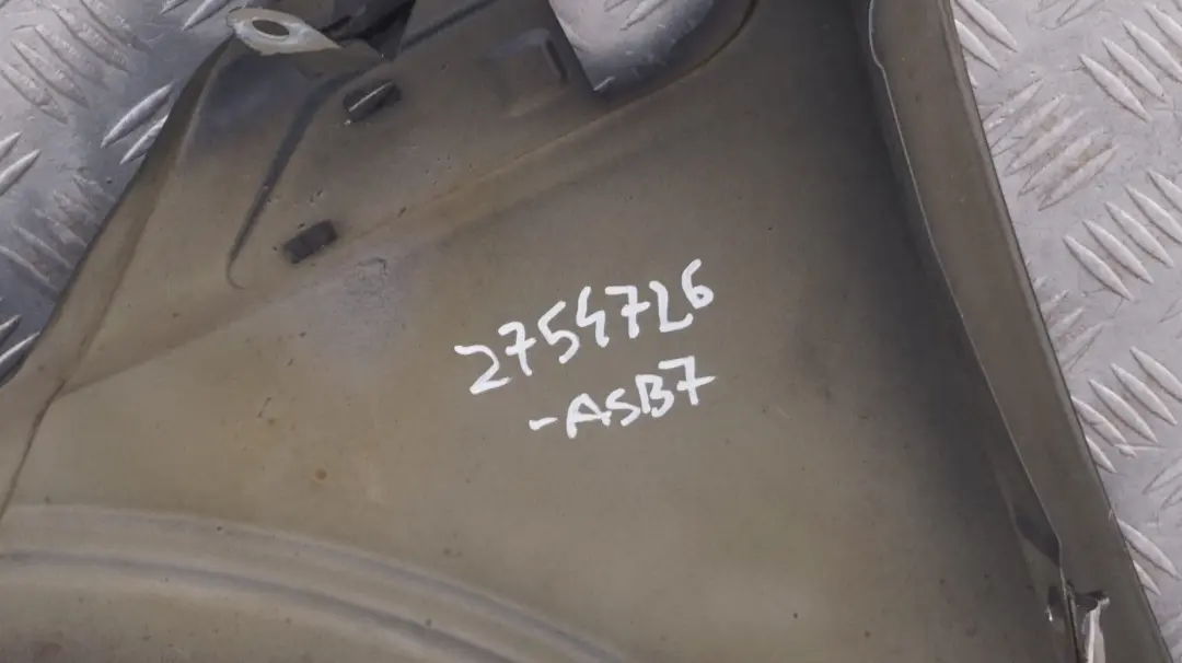 Panel Lateral Delantero Ala Derecha Astro Negro para Mini Cooper 7 R55 R56 R57 R58 con número de pieza 2754726 Mini Cooper 7 R55 R56 R57 R58 Panel Lateral Delantero Ala Derecha Astro Negro - SKU 2754726-ASB7 - Número de pieza 2754726