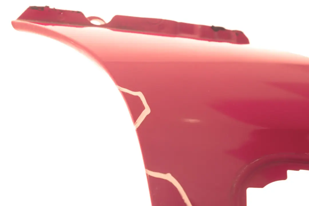 Pannello Laterale Ant. Dx Parafango Chili Rosso per Mini 15 R55 R56 R57 R58 R59 con numero di parte 2754726 Mini 15 R55 R56 R57 R58 R59 Pannello Laterale Ant. Dx Parafango Chili Rosso - SKU 2754726-CHRED17 - Numero di parte 2754726