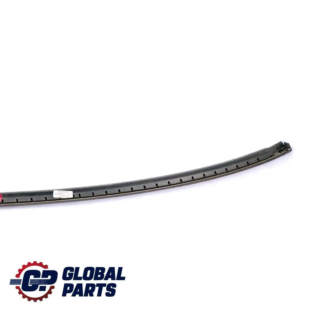 Abdeckung Heckscheibe Unten Chrom für Mini Cooper R56 LCI mit Teilenummer 2754853 Mini Cooper R56 LCI Abdeckung Heckscheibe Unten Chrom - SKU 2754853 - Teilenummer 2754853