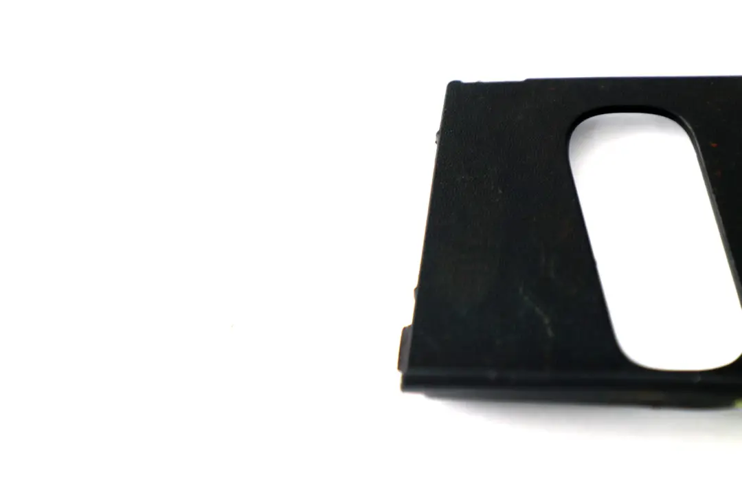 Abdeckung Schließblech unten hinten Tür 5122 für Mini Cooper R55 mit Teilenummer 2755506 Mini Cooper R55 Abdeckung Schließblech unten hinten Tür 5122 - SKU 2755506 - Teilenummer 2755506