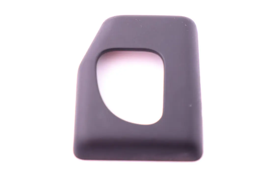 Sistema De Cierre Puerta Trasera Soporte Inferior Tapa Cubierta para Mini R55 con número de pieza 2755568 Mini R55 Sistema De Cierre Puerta Trasera Soporte Inferior Tapa Cubierta - SKU 2755568 - Número de pieza 2755568