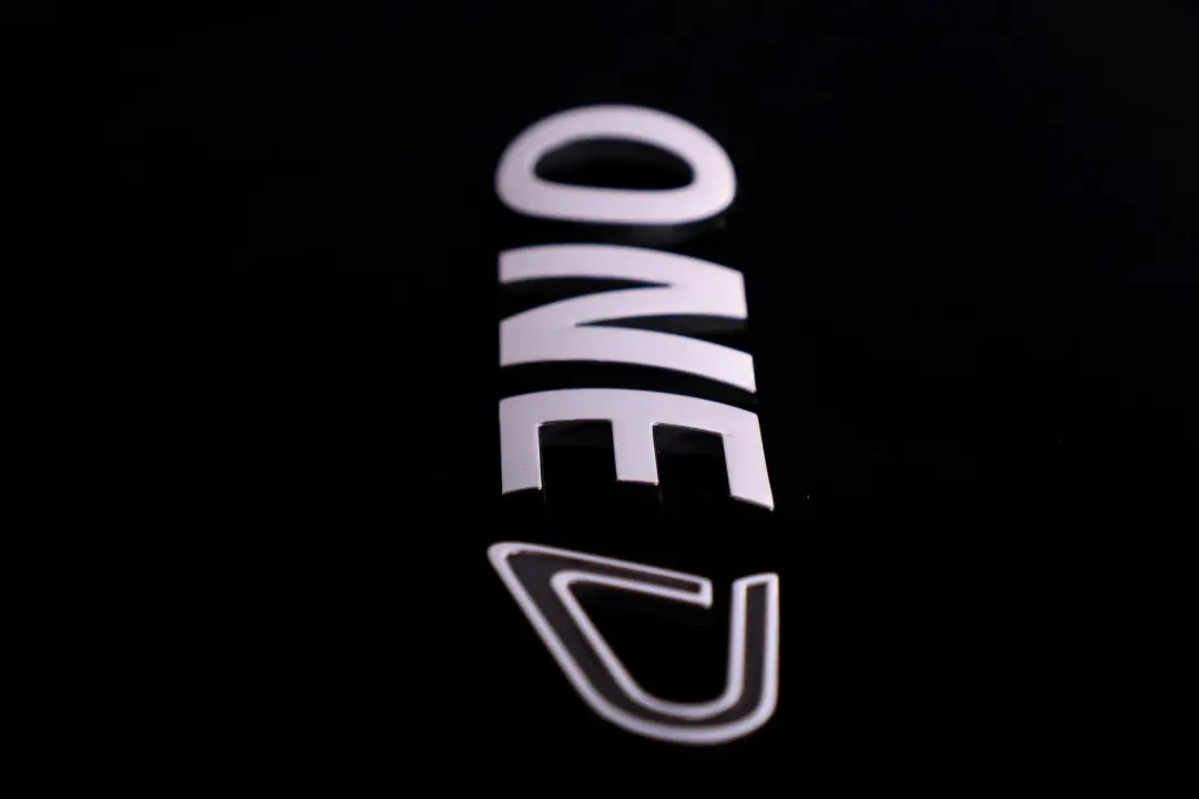 Lettering Emblem Logo Rear Boot Trunk Lid to BMW Mini One R50 R55 R56 R60 D with Part number 2755616 BMW Mini One R50 R55 R56 R60 D Lettering Emblem Logo Rear Boot Trunk Lid - SKU 2755616 - Part number 2755616