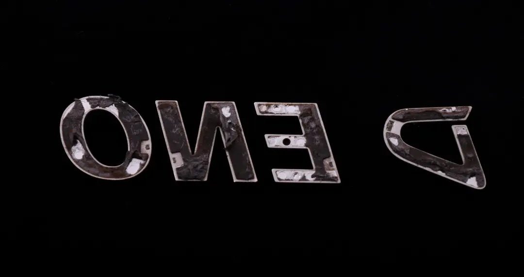 Lettering Emblem Logo Rear Boot Trunk Lid to BMW Mini One R50 R55 R56 R60 D with Part number 2755616 BMW Mini One R50 R55 R56 R60 D Lettering Emblem Logo Rear Boot Trunk Lid - SKU 2755616 - Part number 2755616