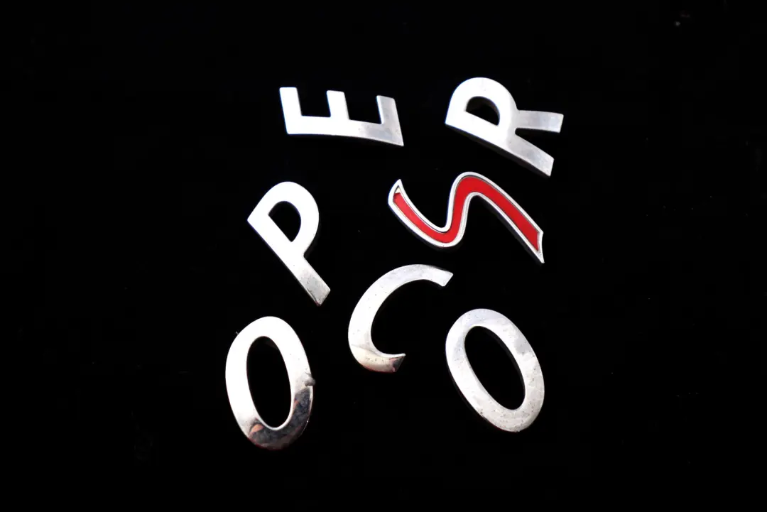 Boot Trunk Lid Cooper S Lettering Emblem Logo to Mini R53 R55 R56 R57 with Part number 2755618 Mini R53 R55 R56 R57 Boot Trunk Lid Cooper S Lettering Emblem Logo - SKU 2755618 - Part number 2755618