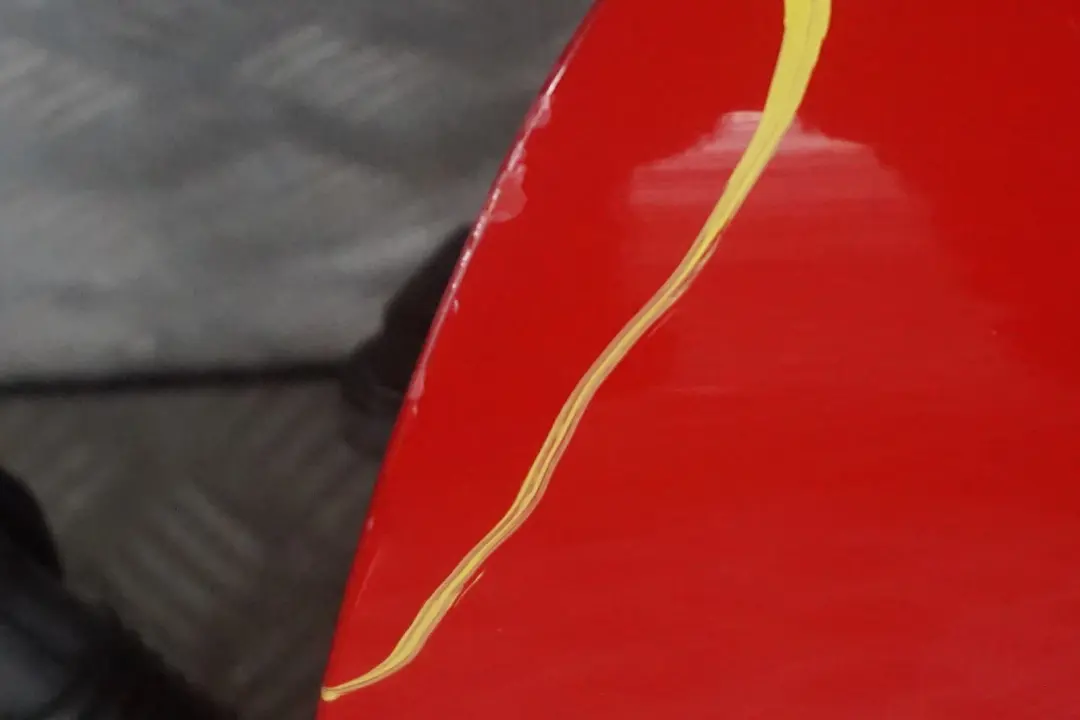 Drzwi lewe Chili Red 851 do MINI Cooper R55 R56 o numerze 2755935 MINI Cooper R55 R56 Drzwi lewe Chili Red 851 - SKU 2755935-CHRED14 - Numer Części 2755935