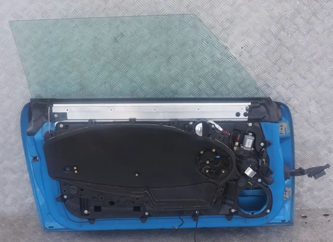 Door front left N/S Laser Blue Metallic to BMW MINI Cooper 4 R55 R56 R57 R58 R59 with Part number 2755935 BMW MINI Cooper 4 R55 R56 R57 R58 R59 Door front left N/S Laser Blue Metallic - SKU 2755935-LAB4 - Part number 2755935