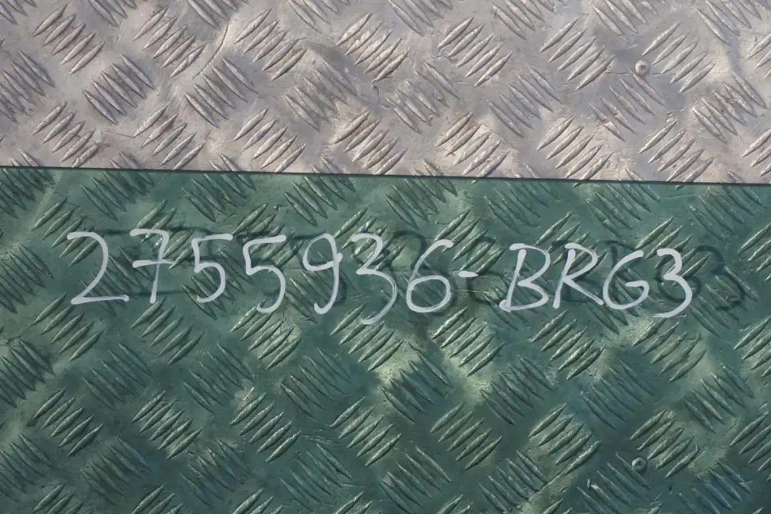 Door Front Right O/S British Racing Green to BMW Mini 3 Cooper R55 R56 R57 R58 R59 with Part number 2755936 BMW Mini 3 Cooper R55 R56 R57 R58 R59 Door Front Right O/S British Racing Green - SKU 2755936-BRG3 - Part number 2755936