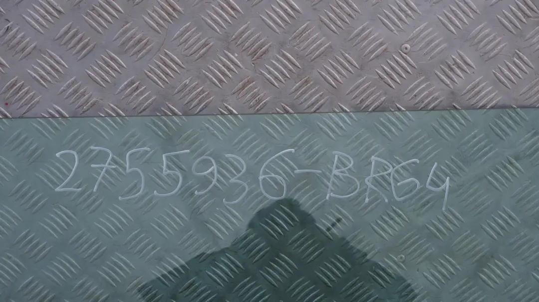 Mini R55 R56 R57 R58 R59 Puerta delantera derecha British Racing Green - A67 - SKU 2755936-BRG4 - Número de pieza 2755936