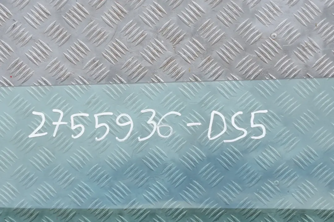 Passeggero Porta Ant. Dx Scuro 'Argento per Mini Cooper R55 R56 R57 R58 R59 LCI con numero di parte 2755936 Mini Cooper R55 R56 R57 R58 R59 LCI Passeggero Porta Ant. Dx Scuro 'Argento - SKU 2755936-DS5 - Numero di parte 2755936