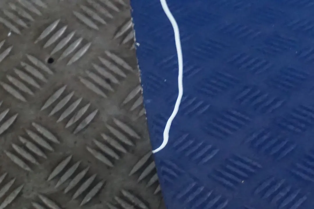 Beifahrer Tür vorne rechts Lightning Blue für BMW MINI Cooper R55 R56 R57 R58 R59 mit Teilenummer 2755936 BMW MINI Cooper R55 R56 R57 R58 R59 Beifahrer Tür vorne rechts Lightning Blue - SKU 2755936-LB10 - Teilenummer 2755936