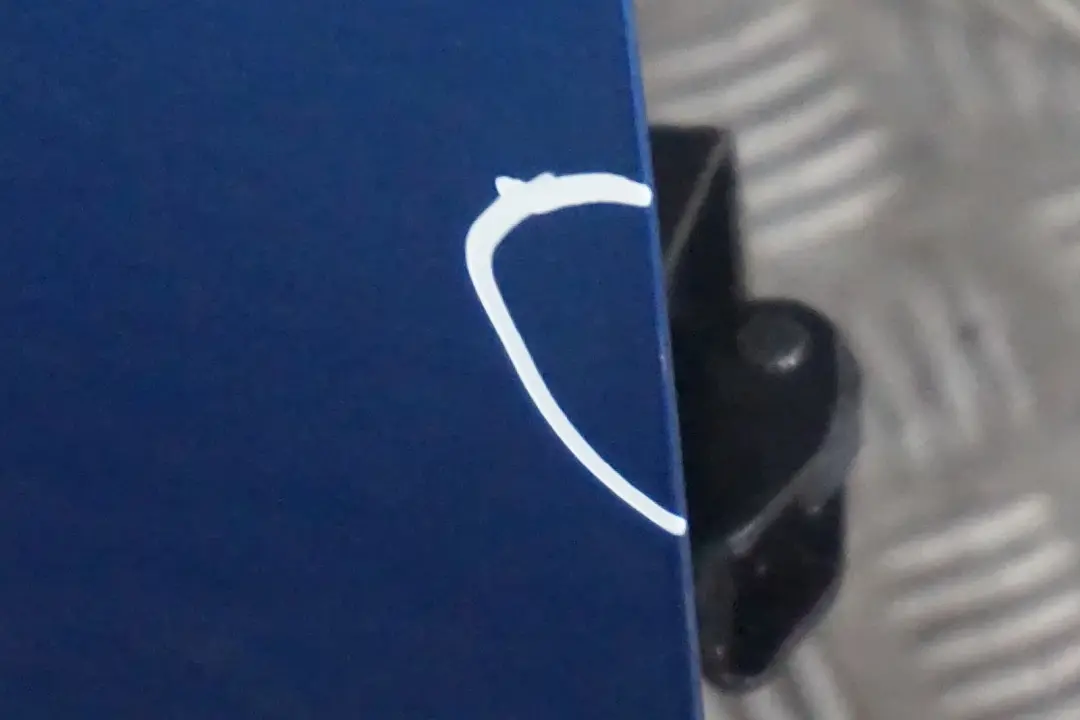 Beifahrer Tür vorne rechts Lightning Blue für BMW MINI Cooper R55 R56 R57 R58 R59 mit Teilenummer 2755936 BMW MINI Cooper R55 R56 R57 R58 R59 Beifahrer Tür vorne rechts Lightning Blue - SKU 2755936-LB10 - Teilenummer 2755936