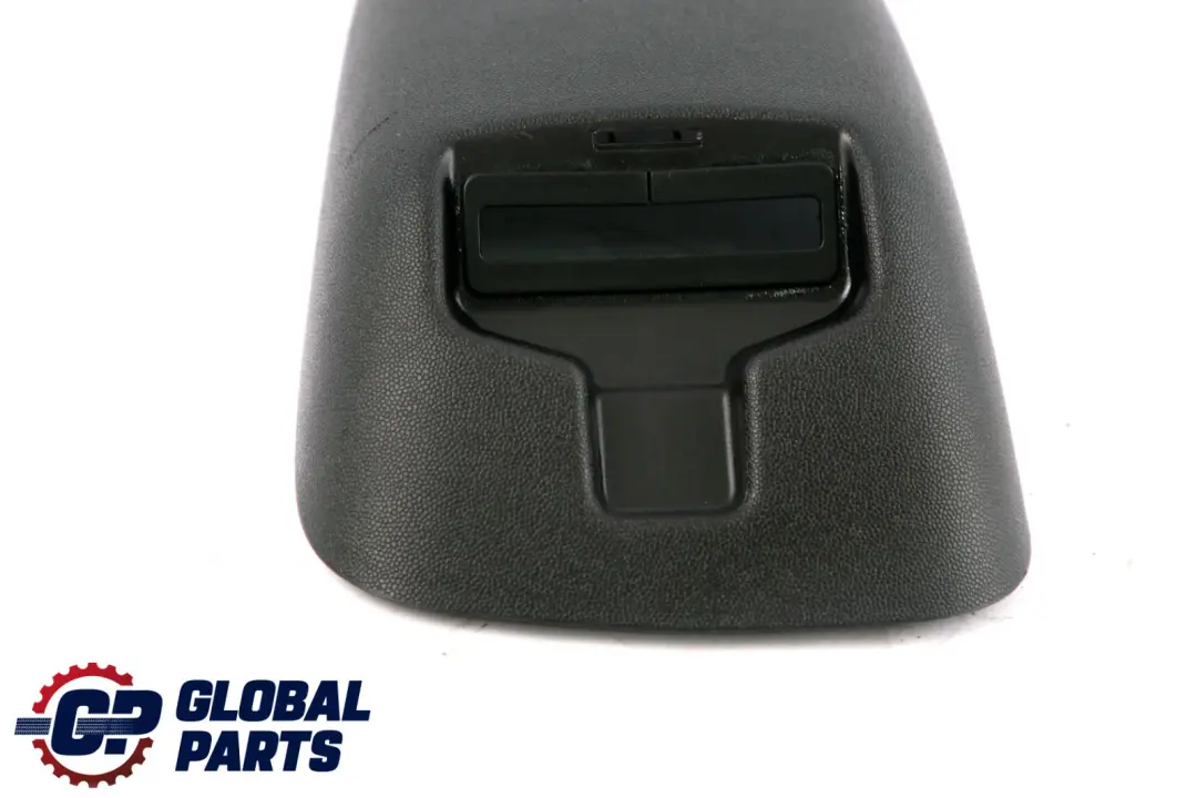 Tapa Panel Embellecedor Cinturon Salida Techo Luz Negro para Mini Clubman R55 con número de pieza 2756038 Mini Clubman R55 Tapa Panel Embellecedor Cinturon Salida Techo Luz Negro - SKU 2756038 - Número de pieza 2756038