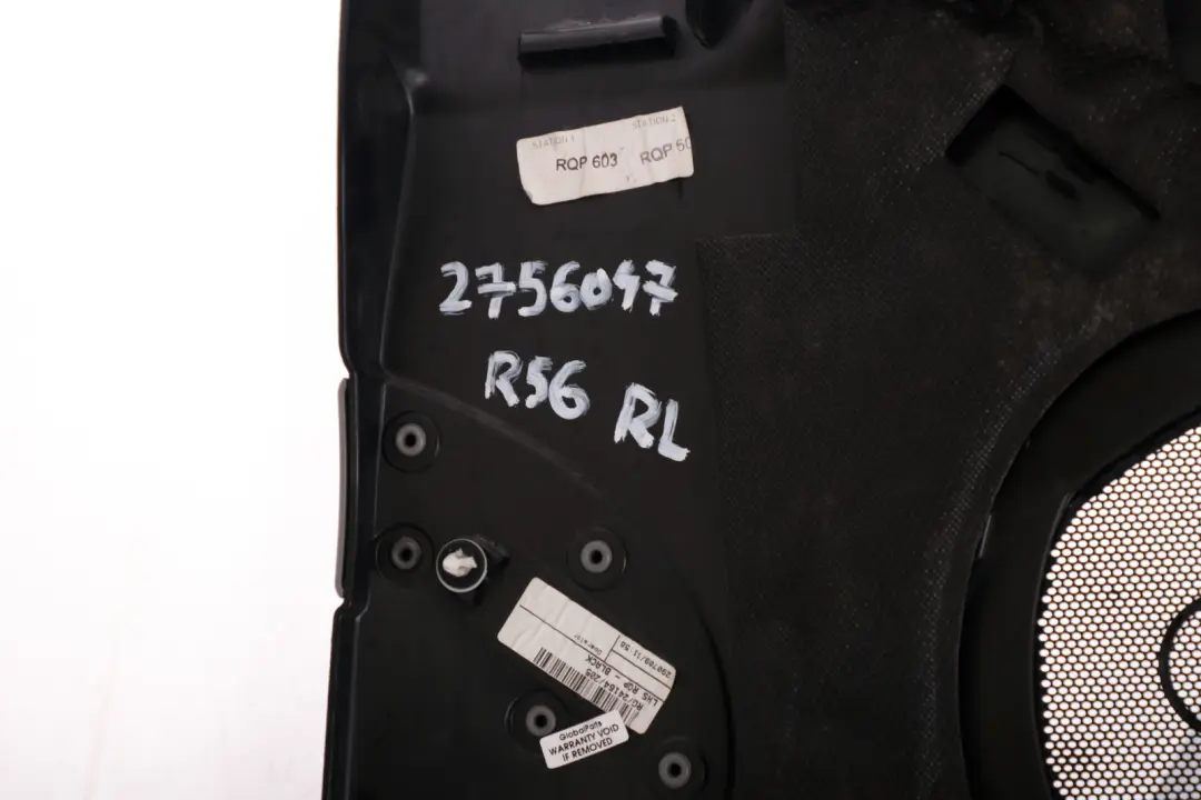 Boczek tapicerka plasik lewy do MINI Cooper S R56 o numerze 51432756047 MINI Cooper S R56 Boczek tapicerka plasik lewy - SKU 2756047 - Numer Części 51432756047