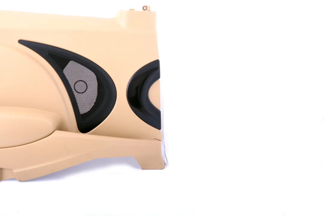 Panel Lateral Interior Trasero Izquierdo Beige para Mini Cooper One R56 con número de pieza 2756051 Mini Cooper One R56 Panel Lateral Interior Trasero Izquierdo Beige - SKU 2756051 - Número de pieza 2756051