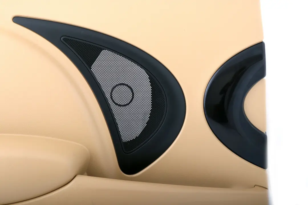 Innenverkleidung Seitenteil Hinten Links Beige für Mini Cooper One R56 mit Teilenummer 2756051 Mini Cooper One R56 Innenverkleidung Seitenteil Hinten Links Beige - SKU 2756051 - Teilenummer 2756051