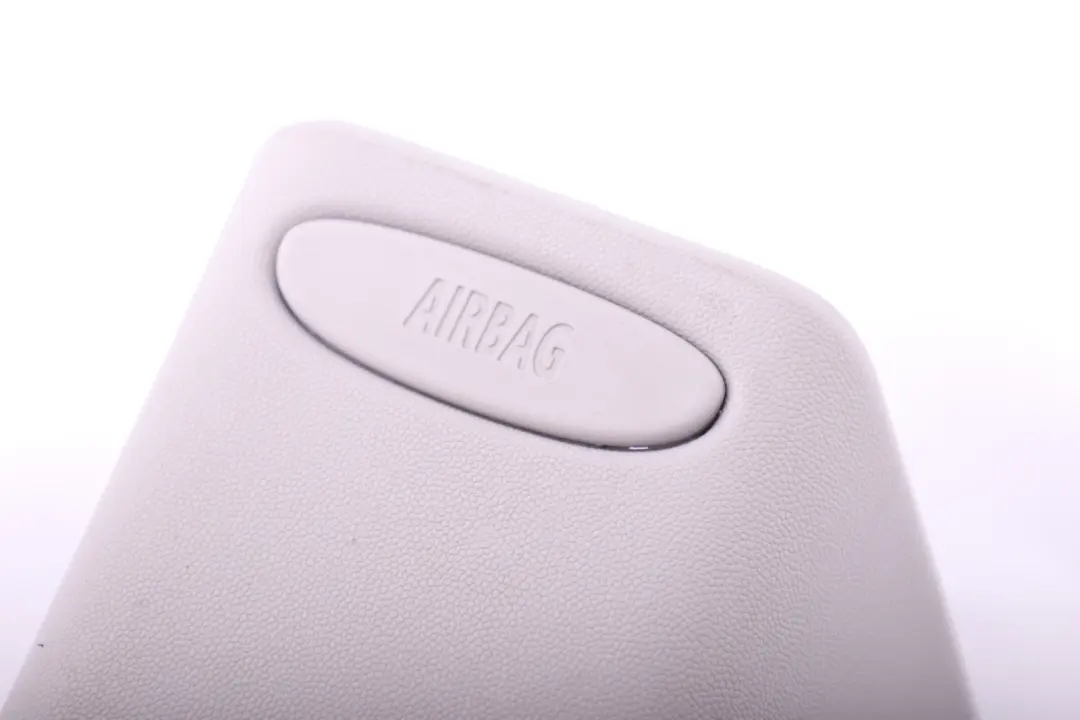 Couverture B2 Colonne Droite Gris Clair 6954800 pour Mini Clubman R55 LCI à propos du numéro de pièce 2756076 Mini Clubman R55 LCI Couverture B2 Colonne Droite Gris Clair 6954800 - SKU 2756076 - Numéro de pièce 2756076