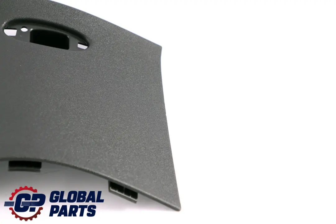 Pokrywa słupka lewa czarna do Mini Clubman R55 o numerze 2756077 Mini Clubman R55 Pokrywa słupka lewa czarna - SKU 2756077 - Numer Części 2756077