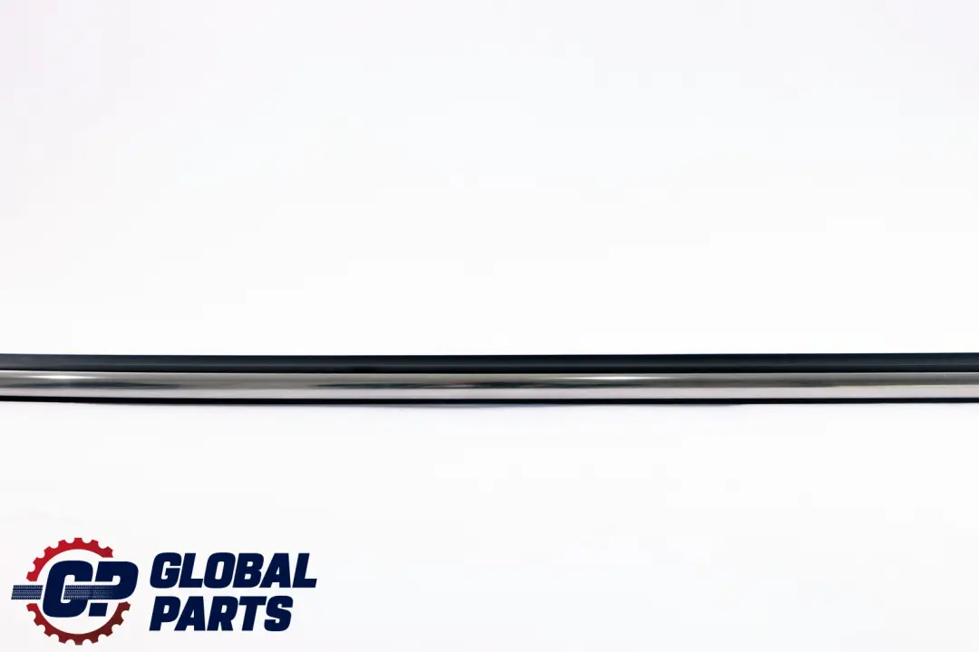 R56N LCI Liston Lateral Trasero Derecho Cromado para Mini Cooper R56 con número de pieza 2756102 Mini Cooper R56 R56N LCI Liston Lateral Trasero Derecho Cromado - SKU 2756102 - Número de pieza 2756102