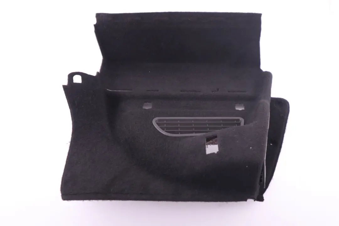 Embellecedor lateral alfombra maletero trasero derecho para MINI Clubman R55 con número de pieza 2756138 MINI Clubman R55 Embellecedor lateral alfombra maletero trasero derecho - SKU 2756138 - Número de pieza 2756138