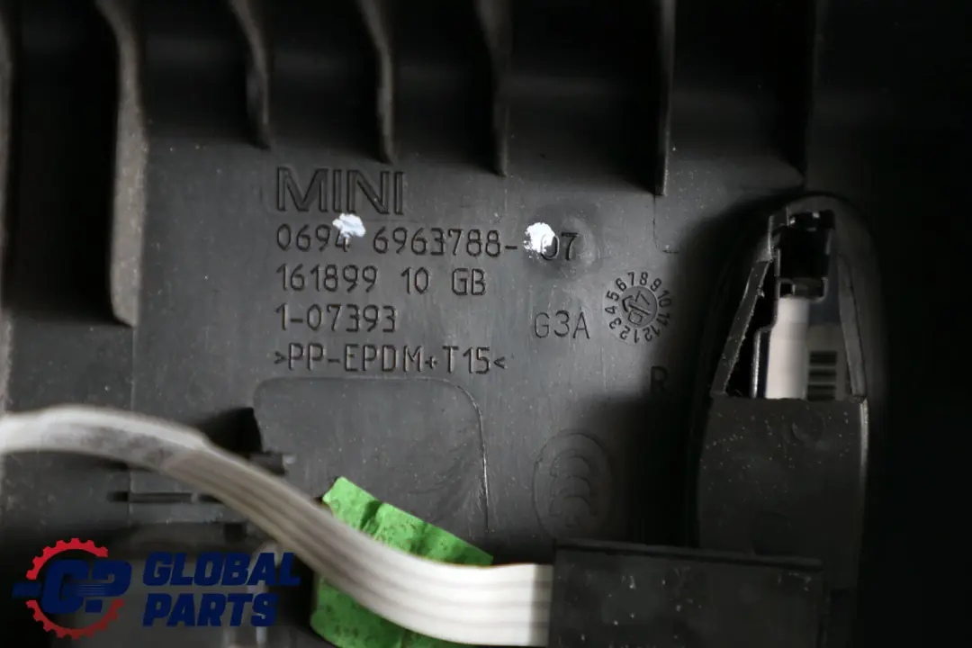 B-column Upper Right O/S Carbon Black 6963788 to Mini Clubman R55 LCI Cover with Part number 2756150 Mini Clubman R55 LCI Cover B-column Upper Right O/S Carbon Black 6963788 - SKU 2756150 - Part number 2756150