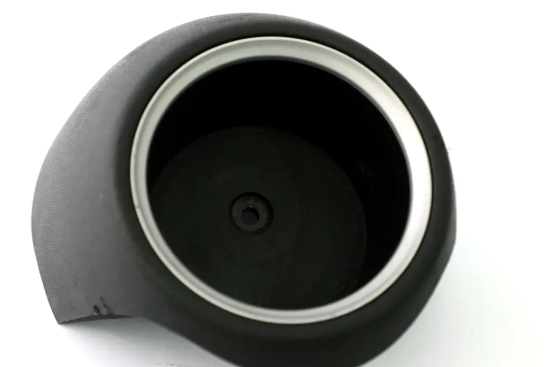 Hintere Tasse Getränkehalter Trim Ring Silber für Mini R56 R57 R58 mit Teilenummer 2756171 Mini R56 R57 R58 Hintere Tasse Getränkehalter Trim Ring Silber - SKU 2756171-1 - Teilenummer 2756171