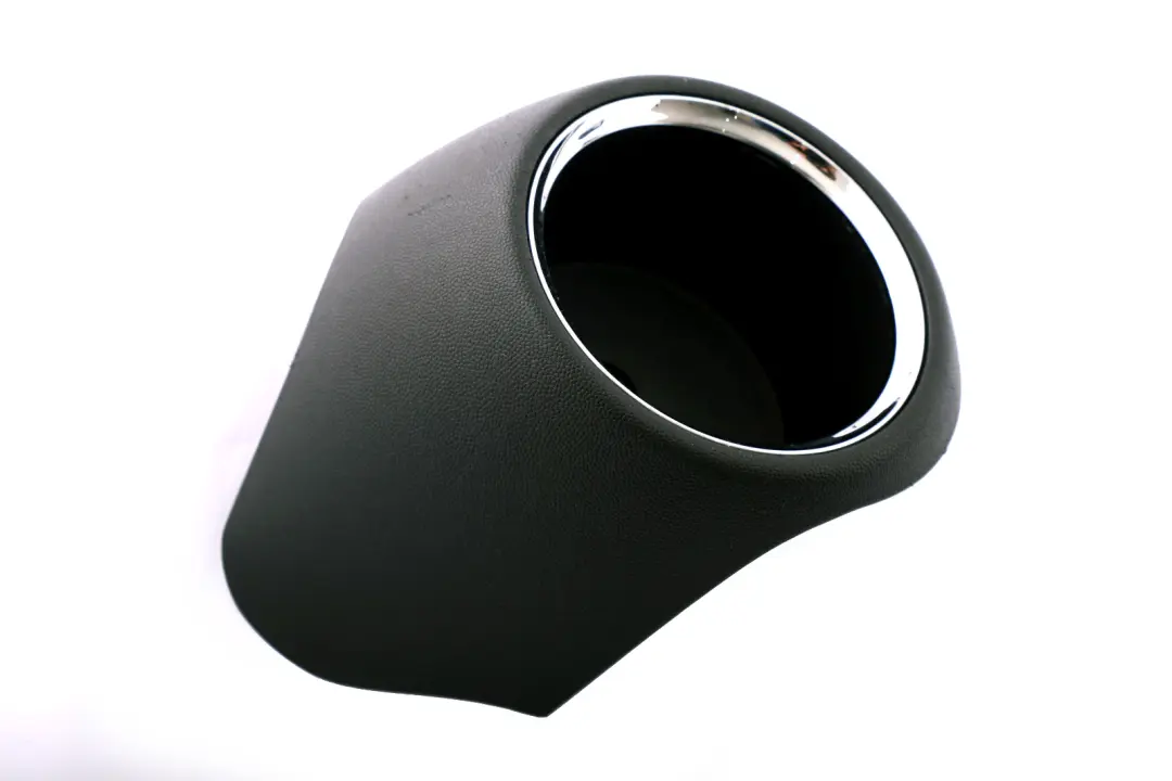 Anillo cromado portavasos trasero para Mini Cooper R56 R57 R58 con número de pieza 7127462 Mini Cooper R56 R57 R58 Anillo cromado portavasos trasero - SKU 2756172 - Número de pieza 7127462