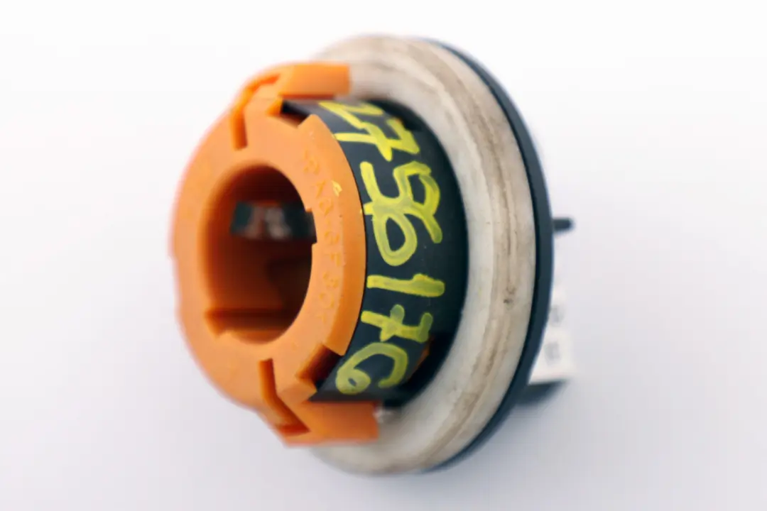 *Mini Cooper One R55 R56 R57 LCI Lampenfassung Glühlampe Gelb für mit Teilenummer 2756176 *Mini Cooper One R55 R56 R57 LCI Lampenfassung Glühlampe Gelb - SKU 2756176 - Teilenummer 2756176