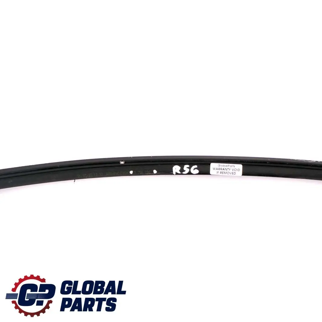 Couvercle de bande de retenue pour capot de cloison pour Mini R55 R56 R57 à propos du numéro de pièce 2756196 Mini R55 R56 R57 Couvercle de bande de retenue pour capot de cloison - SKU 2756196 - Numéro de pièce 2756196