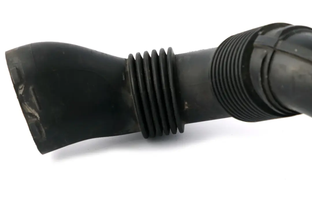 Intake Manifold Hose Pipe to Mini Cooper One D R55 R56 Air with Part number 2756241 Mini Cooper One D R55 R56 Air Intake Manifold Hose Pipe - SKU 2756241 - Part number 2756241