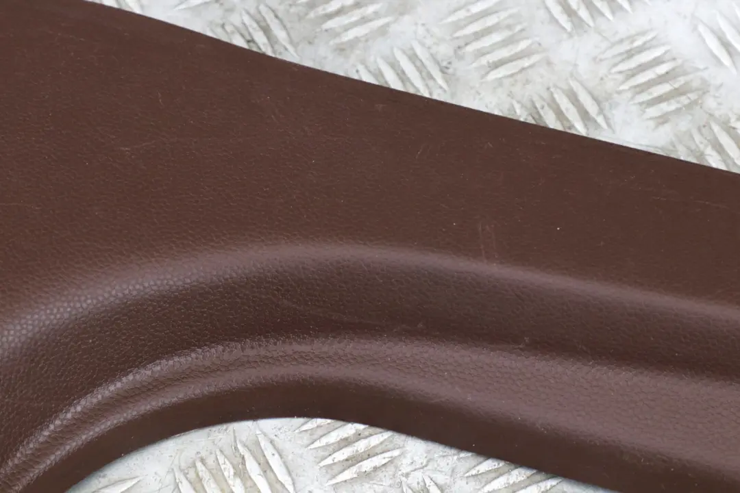 Seitenverkleidung Unten Vorne Links Hot Chocolate 6952355 für BMW Mini Clubman R55 mit Teilenummer 2756259 BMW Mini Clubman R55 Seitenverkleidung Unten Vorne Links Hot Chocolate 6952355 - SKU 2756259 - Teilenummer 2756259