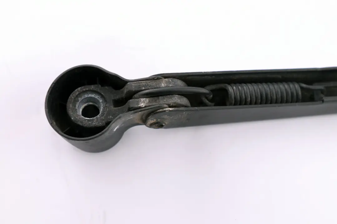 Wiper Arm Rear Window Left N/S to BMW MINI Cooper One Clubman R55 with Part number 2756279 BMW MINI Cooper One Clubman R55 Wiper Arm Rear Window Left N/S - SKU 2756279 - Part number 2756279