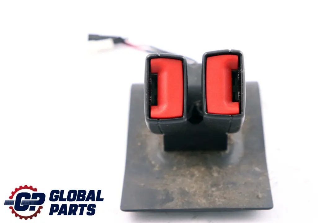 Hebilla Clip Anclaje Cinturón Central Trasero para Mini Cooper One R56 con número de pieza 2756291 Mini Cooper One R56 Hebilla Clip Anclaje Cinturón Central Trasero - SKU 2756291 - Número de pieza 2756291