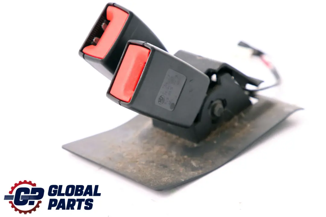 Hebilla Clip Anclaje Cinturón Central Trasero para Mini Cooper One R56 con número de pieza 2756291 Mini Cooper One R56 Hebilla Clip Anclaje Cinturón Central Trasero - SKU 2756291 - Número de pieza 2756291