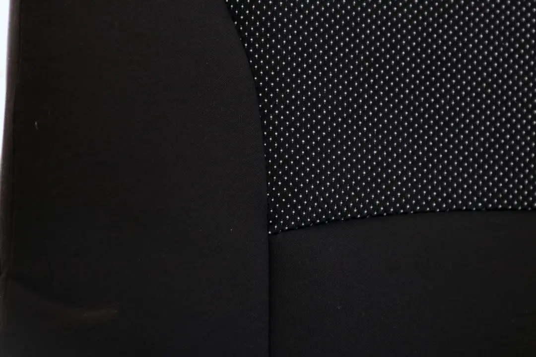 Siège Arrière Gauche En Tissu Noir Cosmos pour Mini Clubman R55 à propos du numéro de pièce 2756735 Mini Clubman R55 Siège Arrière Gauche En Tissu Noir Cosmos - SKU 2756735 - Numéro de pièce 2756735