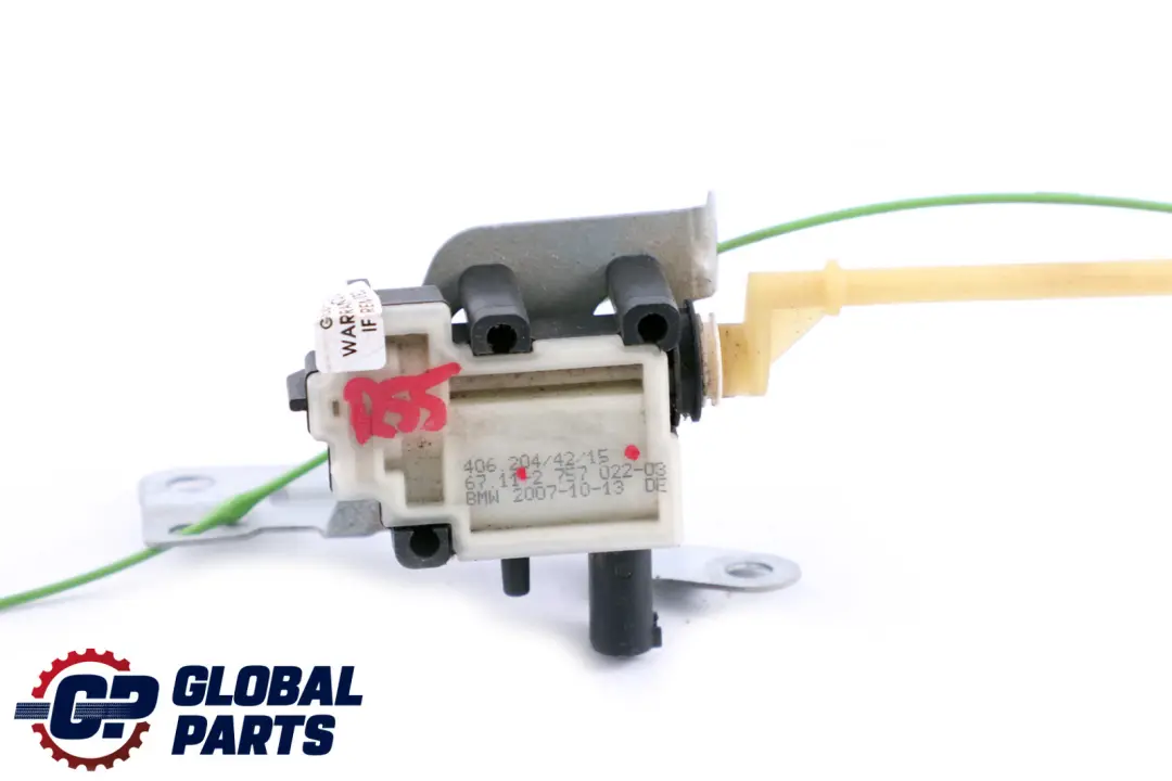 Actuateur Cache pour Reservoir pour Mini Clubman R55 LCI à propos du numéro de pièce 2757022 Mini Clubman R55 LCI Actuateur Cache pour Reservoir - SKU 2757022 - Numéro de pièce 2757022