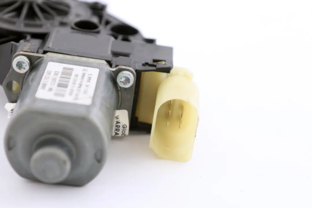 Moteur Lève-Vitre Avant Gauche Régulateur Actuateur pour Mini R55 R56 R57 à propos du numéro de pièce 2757043 Mini R55 R56 R57 Moteur Lève-Vitre Avant Gauche Régulateur Actuateur - SKU 2757043 - Numéro de pièce 2757043