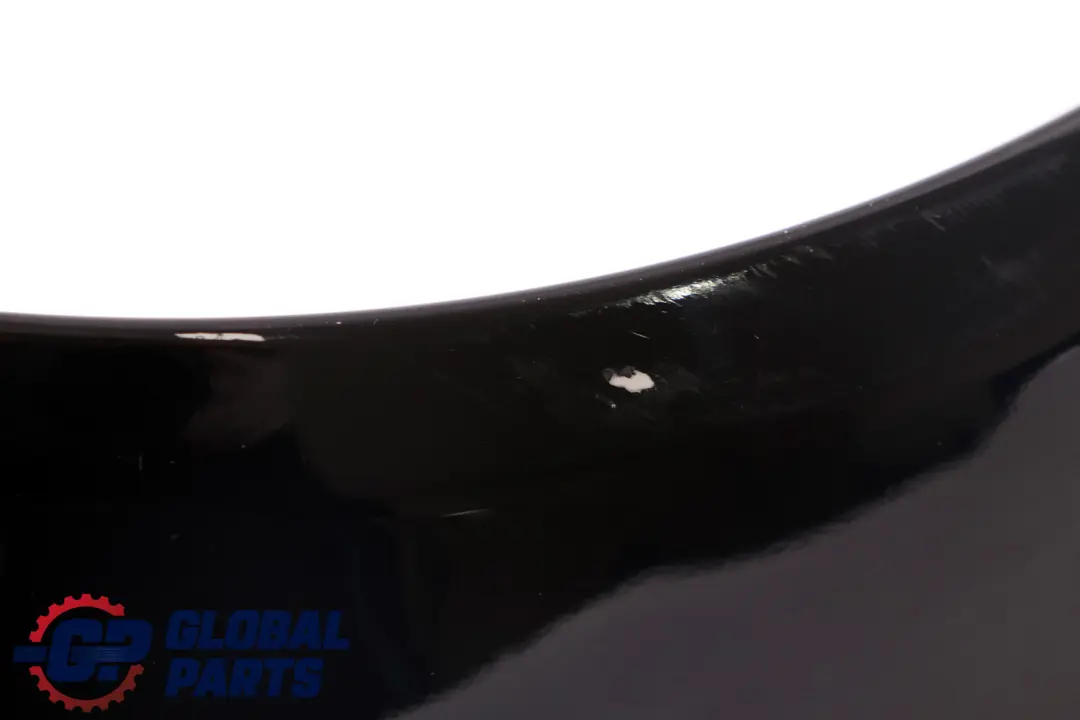 Moldura Paso Rueda Aleta Delantera Izquierda para Mini Cooper R56 con número de pieza 2757209 Mini Cooper R56 Moldura Paso Rueda Aleta Delantera Izquierda - SKU 2757209-MNB - Número de pieza 2757209