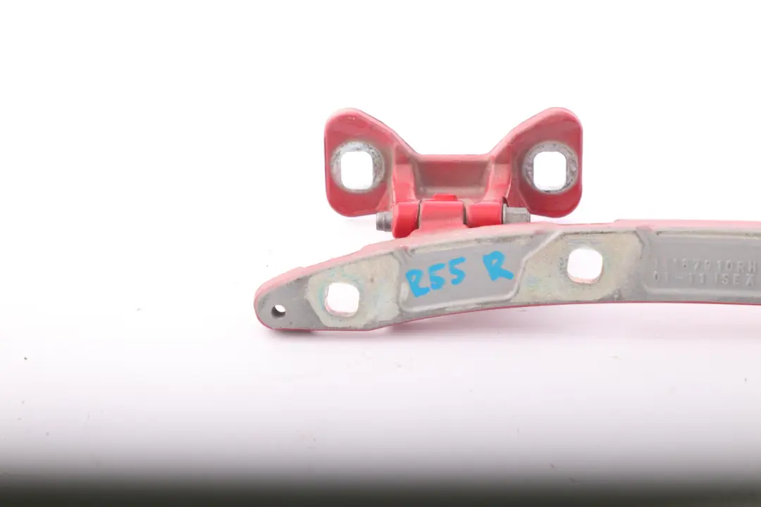 Charniere Divisee Porte Arriere Droite Rouge Chili Red pour Mini Clubman R55 à propos du numéro de pièce 2757542 Mini Clubman R55 Charniere Divisee Porte Arriere Droite Rouge Chili Red - SKU 2757542-CHRED - Numéro de pièce 2757542