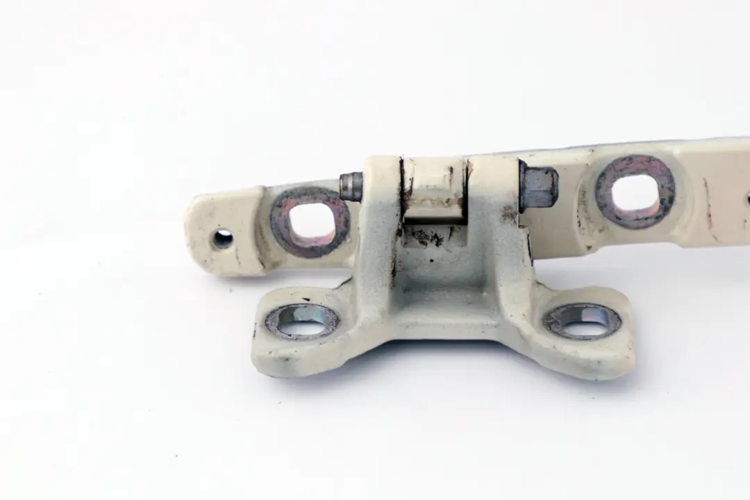 Bisagra Puerta Partida Trasera Derecha Pepper Blanco 850 para Mini R55 con número de pieza 2757542 Mini R55 Bisagra Puerta Partida Trasera Derecha Pepper Blanco 850 - SKU 2757542-PW - Número de pieza 2757542