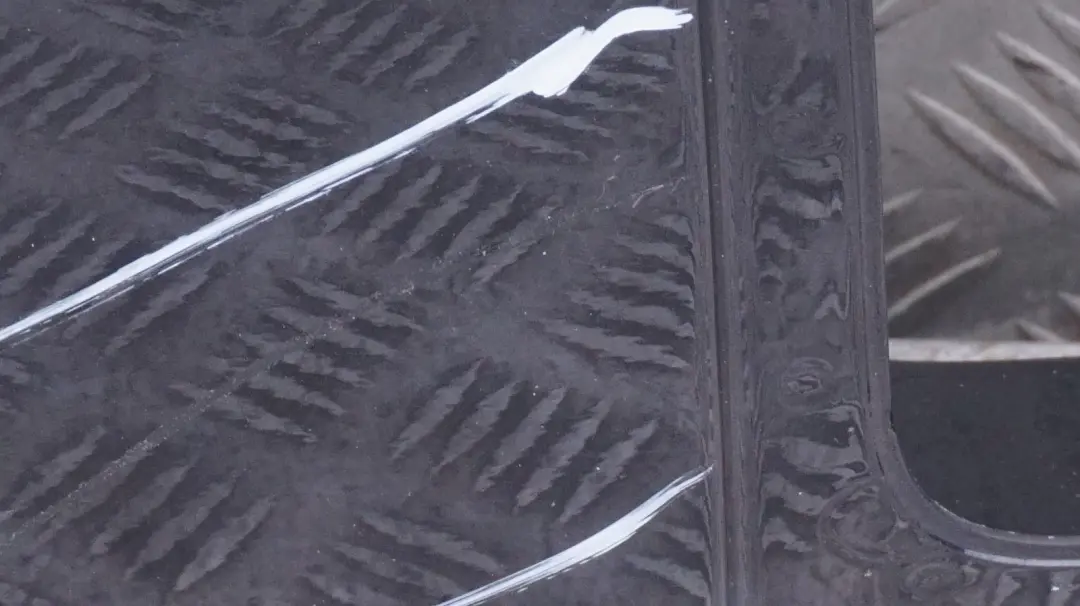 Maletero Derecho Puerta Partida Astro Negro para Mini Clubman R55 con número de pieza 2757716 Mini Clubman R55 Maletero Derecho Puerta Partida Astro Negro - SKU 2757716-ASB - Número de pieza 2757716