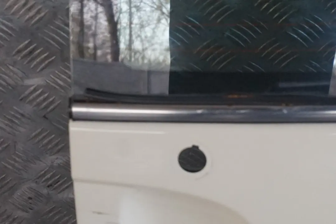 Boot Trunk Right O/S Splitdoor Split Door Pepper White to Mini Clubman R55 1 with Part number 2757716 Mini Clubman R55 1 Boot Trunk Right O/S Splitdoor Split Door Pepper White - SKU 2757716-PW1 - Part number 2757716