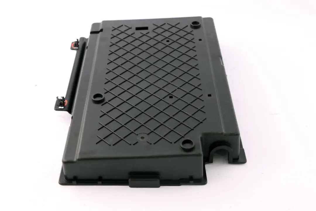 Scatola multifunzione sinistra Sistema di comunicazione per Mini Cooper R57 R58 con numero di parte 2757720 Mini Cooper R57 R58 Scatola multifunzione sinistra Sistema di comunicazione - SKU 2757720 - Numero di parte 2757720