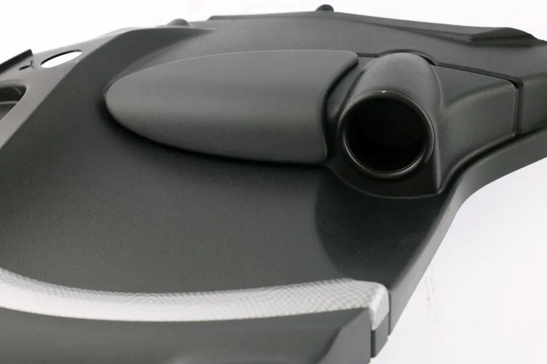 Seitliche Seitenverkleidung Kariert Hinten Rechts für Mini R55 Clubman S mit Teilenummer 2757836 Mini R55 Clubman S Seitliche Seitenverkleidung Kariert Hinten Rechts - SKU 2757836-2 - Teilenummer 2757836