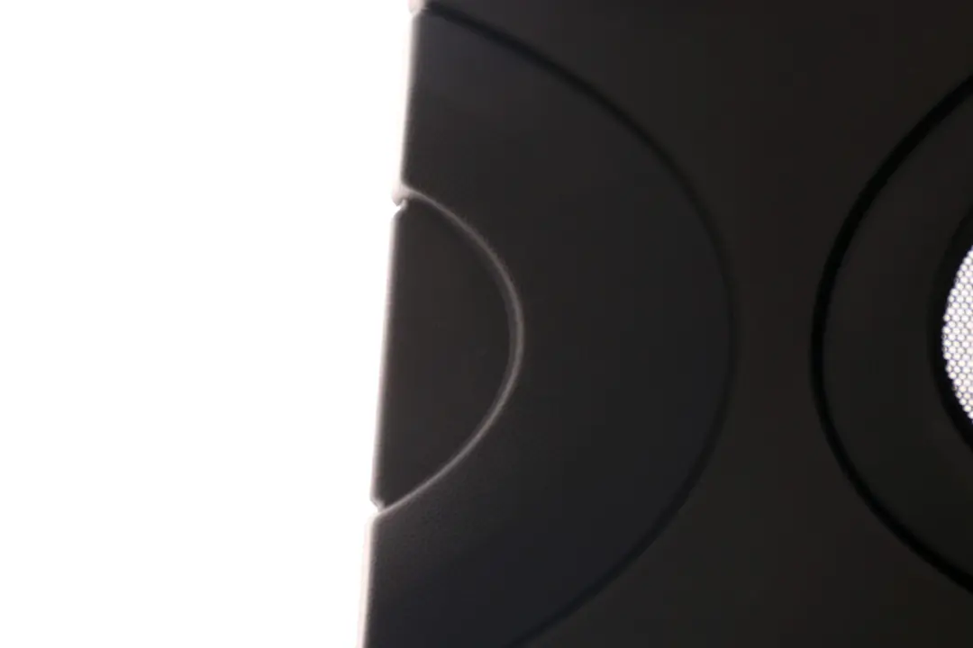 Tapicerka Boczek Drzwi Tył Tylnych do MINI R55 o numerze 2757868 MINI R55 Tapicerka Boczek Drzwi Tył Tylnych - SKU 2757868-4 - Numer Części 2757868