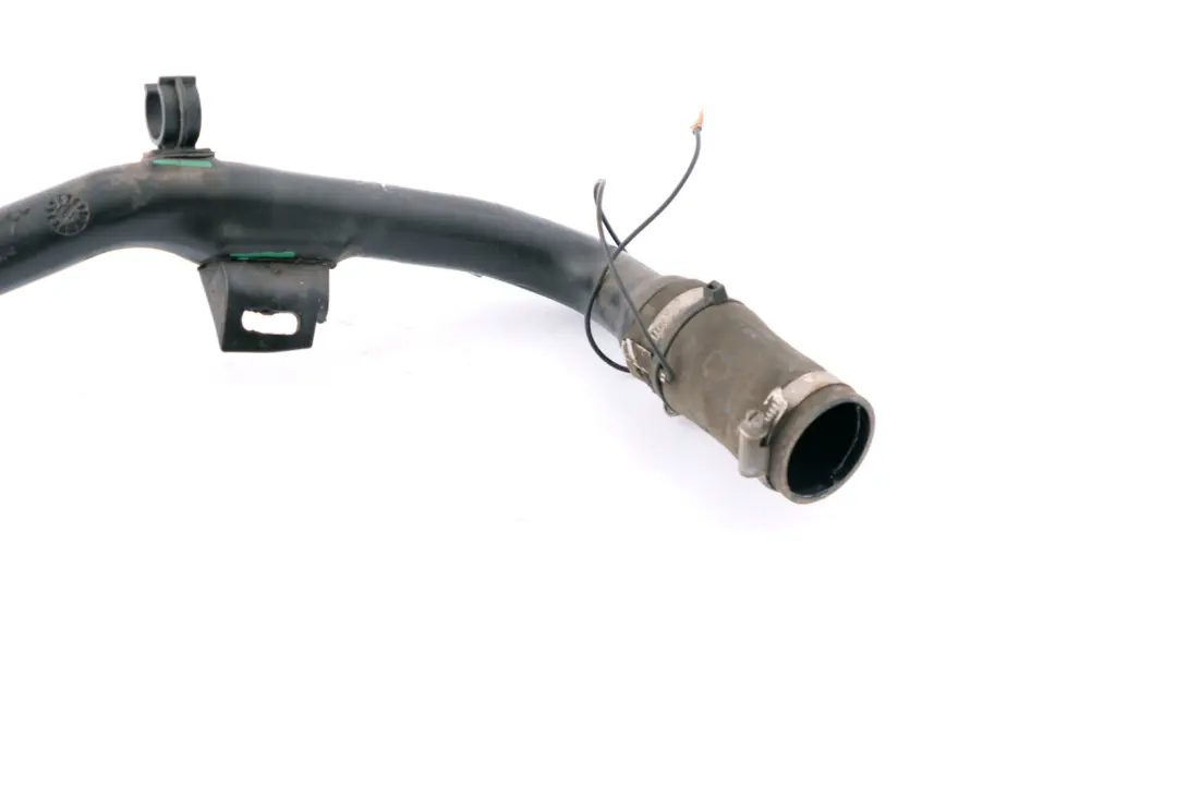 Plastikowa Rura Wlewu Paliwa Diesel do Mini Cooper R57 R58 R59 o numerze 2758030 Mini Cooper R57 R58 R59 Plastikowa Rura Wlewu Paliwa Diesel - SKU 2758030 - Numer Części 2758030